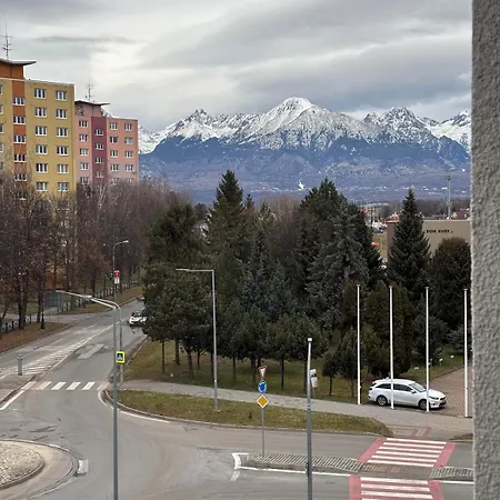 Dvojizbovy V Centre Apartment Poprad